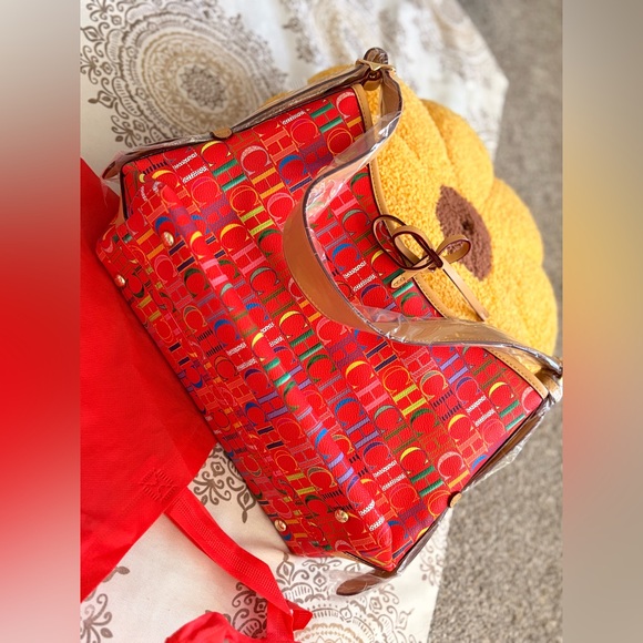 Carolina Herrera Vibrant CH luxury Shoulder Bag - Picture 7 of 16